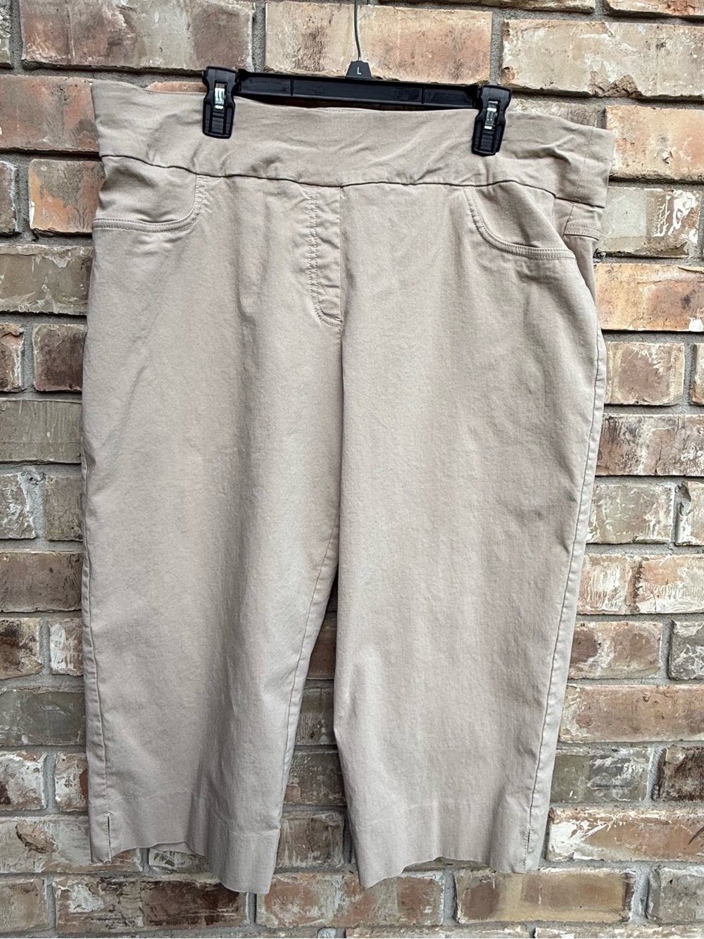 Ruby Rd Womens 24W Khaki Beige Capri Pants Stretch Pull On Cropped